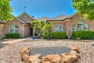 3021 Champions Cir in San Angelo, TX - Building Photo - Building Photo