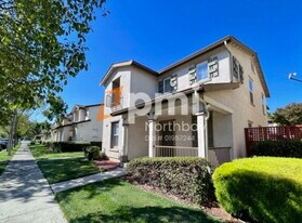 3200 Puffin Cir in Fairfield, CA - Building Photo