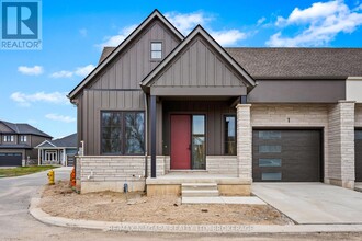 41-41 Ivy Cres in Thorold, ON - Building Photo - Building Photo