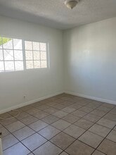 811 S Centre St, Unit 811 S Centre St in San Pedro, CA - Building Photo - Building Photo