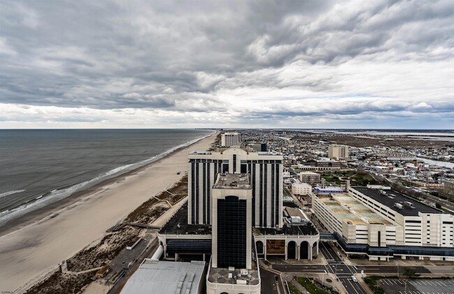 3101 Boardwalk in Atlantic City, NJ - Building Photo - Building Photo