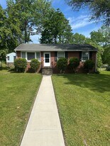 2342 Leah Rd in Richmond, VA - Building Photo