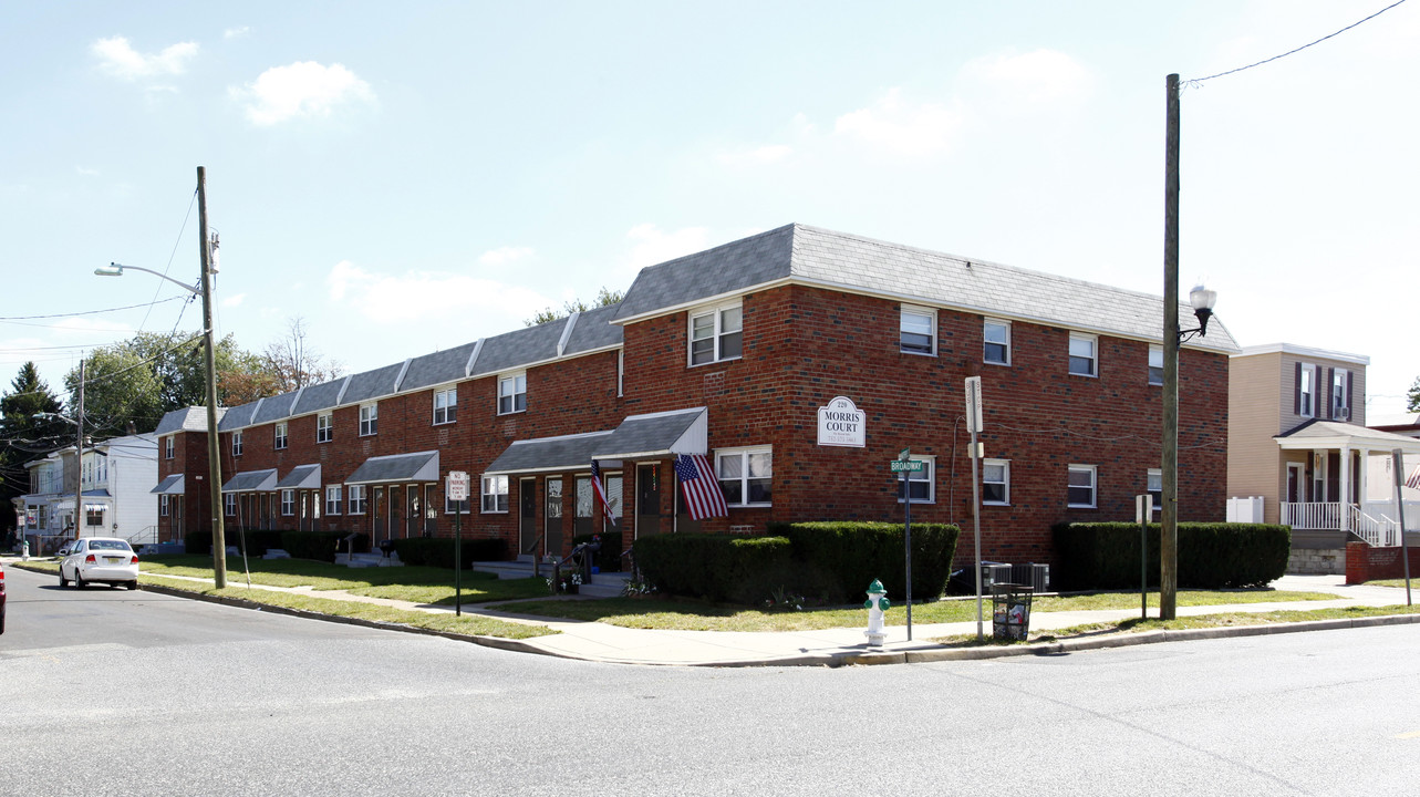 Morris Court Apartments in Gloucester City, NJ - Building Photo