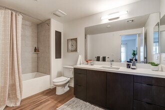 1319 159th Ave in San Leandro, CA - Building Photo - Building Photo