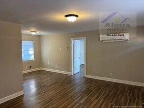 715 S 3rd St in Smithfield, NC - Building Photo - Building Photo