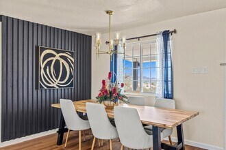 1284 Mac Rae Rd in Twentynine Palms, CA - Foto de edificio - Building Photo