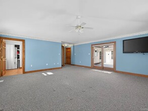 2 Thomas Jefferson Pl in Middletown, NY - Building Photo - Building Photo