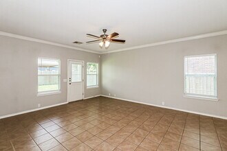 903 Butterfly Ln in Rosenberg, TX - Building Photo - Building Photo
