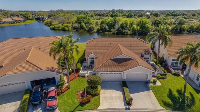 12760 Devonshire Lakes Cir in Ft. Myers, FL - Building Photo - Building Photo