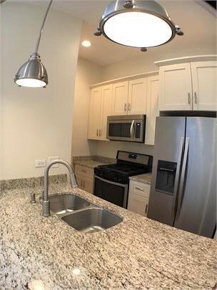 1458 N Maplewood Ave-Unit -Floor 2 in Chicago, IL - Building Photo