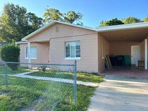 4246 Minoso St in Orlando, FL - Building Photo - Building Photo