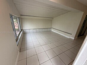 7410 Granada Blvd in Miramar, FL - Building Photo - Building Photo