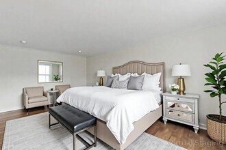 38-40 Cedar St, Unit 335 in Worcester, MA - Building Photo - Building Photo