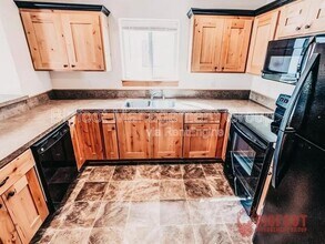 3702 Travertine Way in Helena, MT - Building Photo - Building Photo