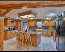 492 Olinger Dr in Kingsport, TN - Building Photo - Building Photo