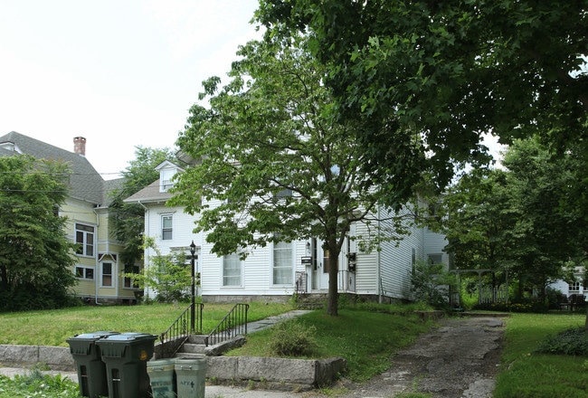 32-34 Channing St in New London, CT - Building Photo - Building Photo