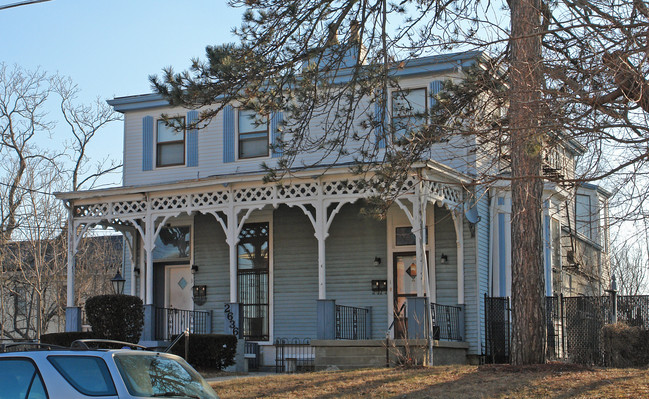 2636 Park Ave in Cincinnati, OH - Building Photo - Building Photo