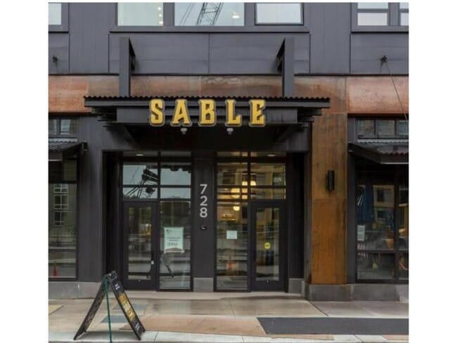 property at 728 N 3rd St