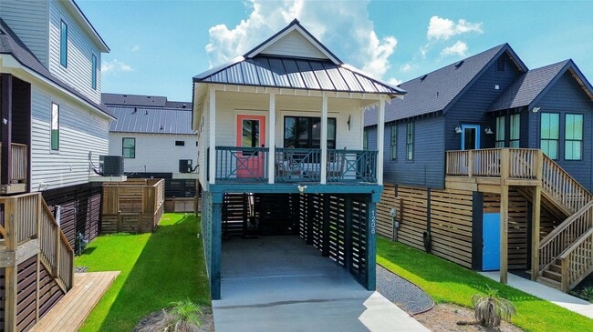 property at 1208 32nd St