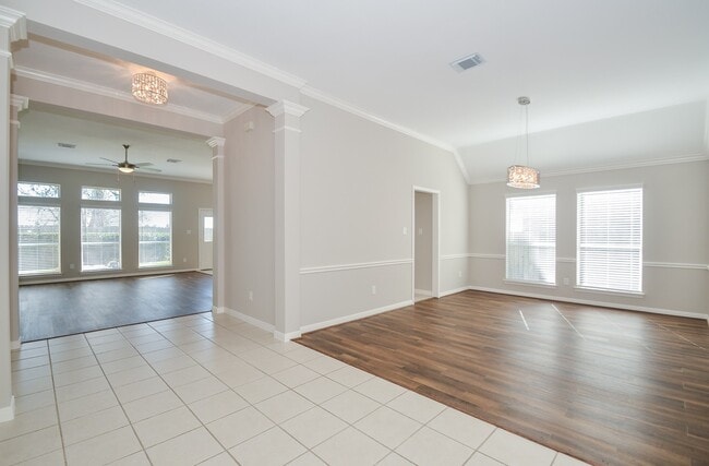 property at 2123 Thistlerock Ln