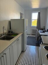 600 Laurier Ave W in Ottawa, ON - Building Photo - Building Photo