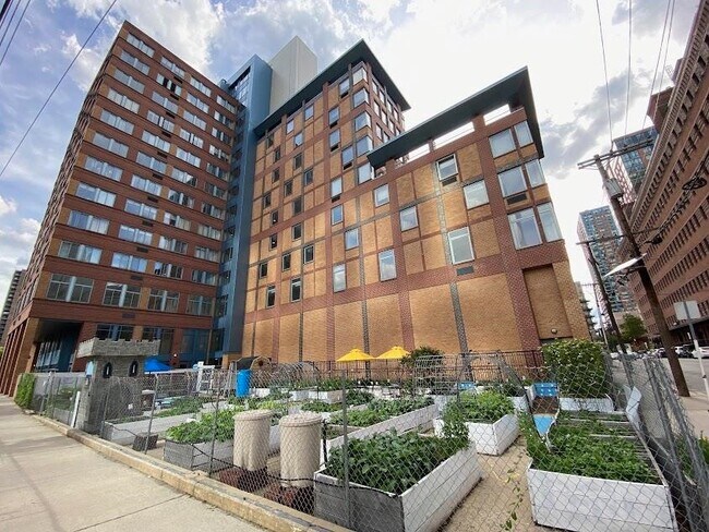 311 Washington St in Jersey City, NJ - Building Photo - Building Photo