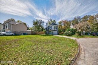 518 Tuxedo Ct in Jacksonville, FL - Building Photo - Building Photo