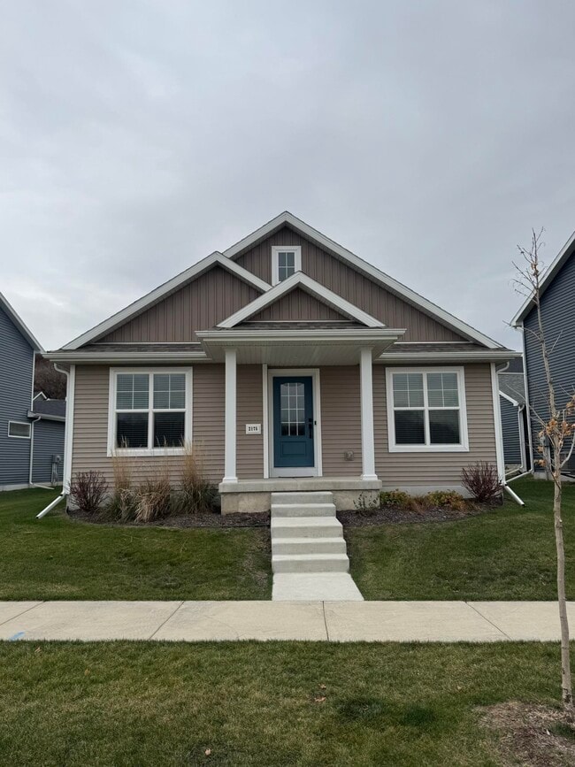 property at 2175 Autumn Lake Parkway