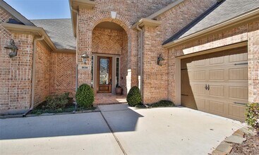 1838 Rocky Hills Dr in Conroe, TX - Building Photo - Building Photo