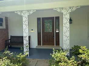 6820 Millwood Rd in Bethesda, MD - Building Photo - Building Photo