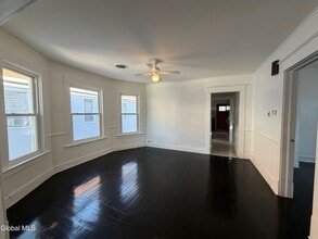 830 Hampton Ave in Schenectady, NY - Building Photo - Building Photo