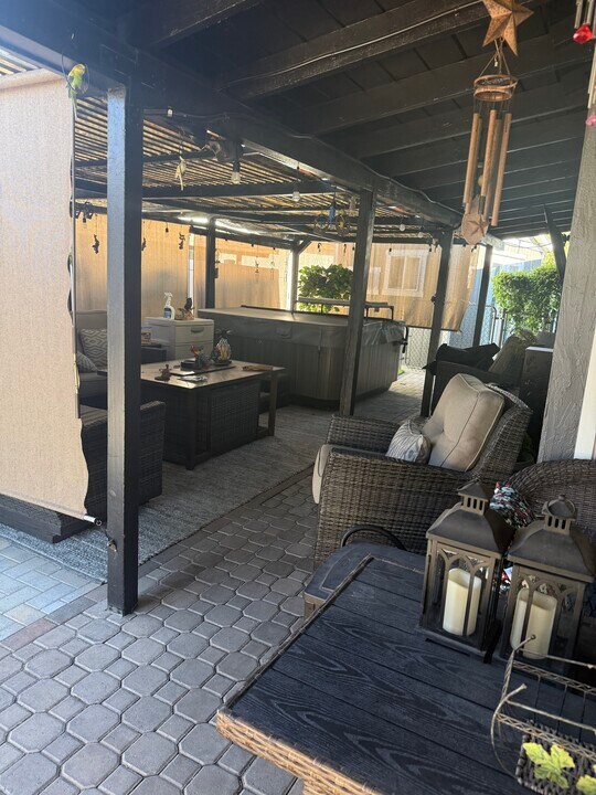 13907 Hawick Dr in El Cajon, CA - Foto de edificio