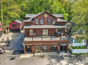 115 Nippersink Blvd in Fox Lake, IL - Building Photo - Building Photo