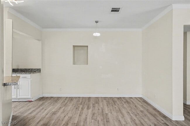 property at 313 Fox Cir