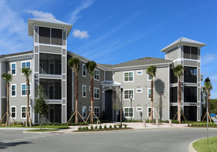 The Glen at Cagan Crossings in Clermont, FL - Building Photo - Building Photo