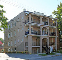 9 Sherman Ave S Apartments