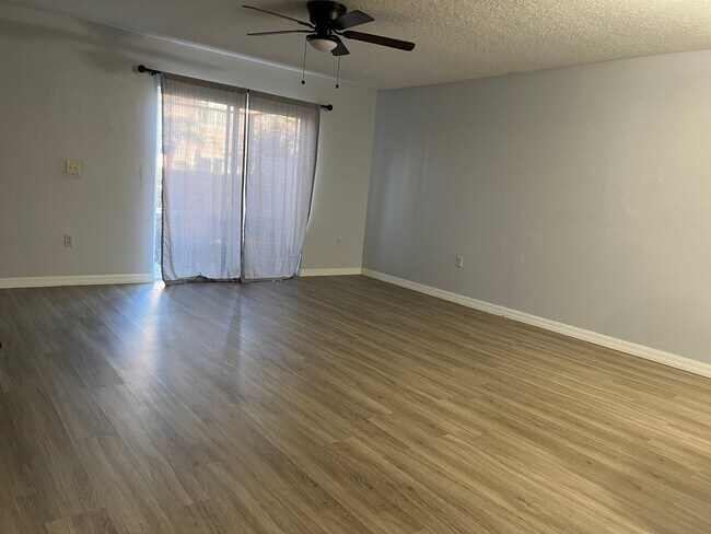 2821 Cliffe Ct in Oviedo, FL - Building Photo - Building Photo