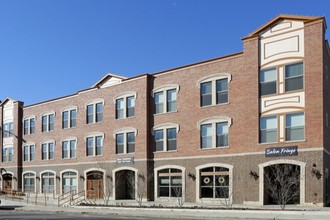 Square9 in Denton, TX - Foto de edificio - Building Photo