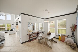 249 Castlegate Ln in Houston, TX - Building Photo - Building Photo