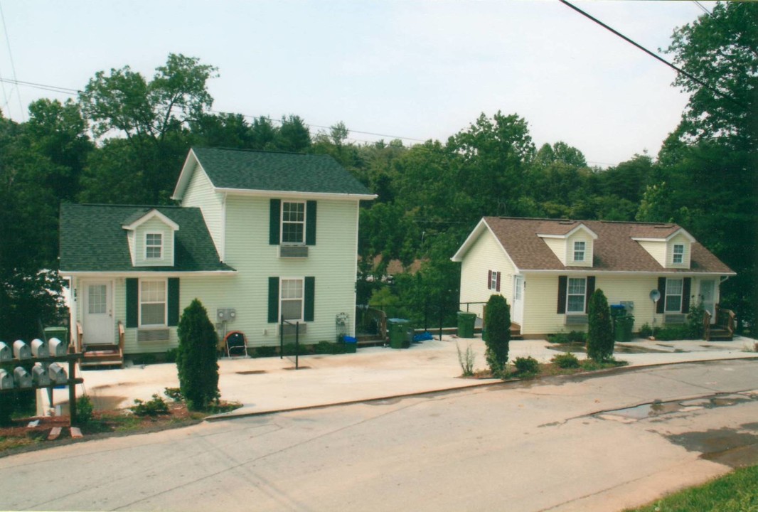 Hawthorne at Southside in Asheville, NC - Building Photo