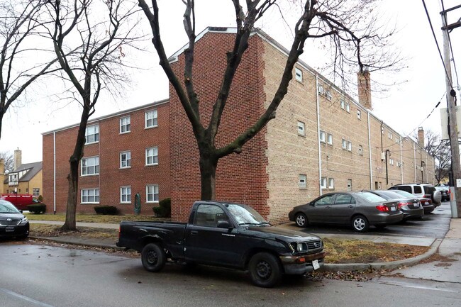 2439-2451 W Bryn Mawr Ave in Chicago, IL - Foto de edificio - Building Photo