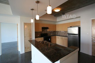 421 W 3rd St in Austin, TX - Building Photo - Building Photo