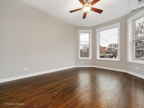 1943 W Grace St in Chicago, IL - Building Photo - Building Photo