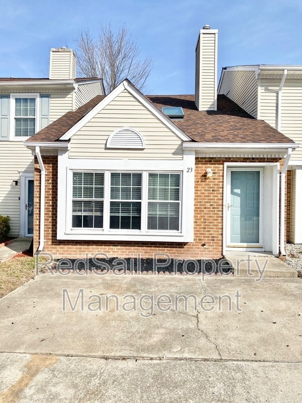 property at 23 Riverchase Dr