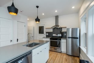 12301 Madison Ave, Unit #5 in Lakewood, OH - Building Photo