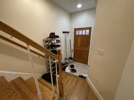 12 Sewall St, Unit 1 in Boston, MA - Building Photo - Building Photo