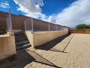 5930 Regino Ave in Twentynine Palms, CA - Building Photo - Building Photo