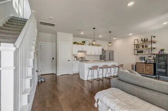 3639 Hydes Ferry Rd in Nashville, TN - Foto de edificio - Building Photo