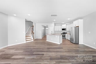 15013 Savannah Hall Dr in Charlotte, NC - Building Photo - Building Photo