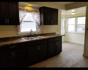 property at 4123 W Fairmount Ave